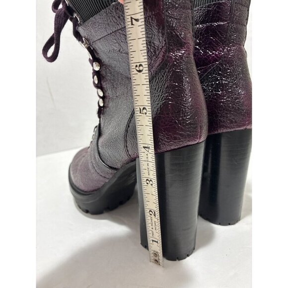 Vince Camuto boots women's  Ermania Leather laceup Platform Lug Sole size 6 - Picture 4 of 9